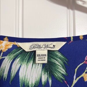The Pioneer Woman Blue and Green Floral Top